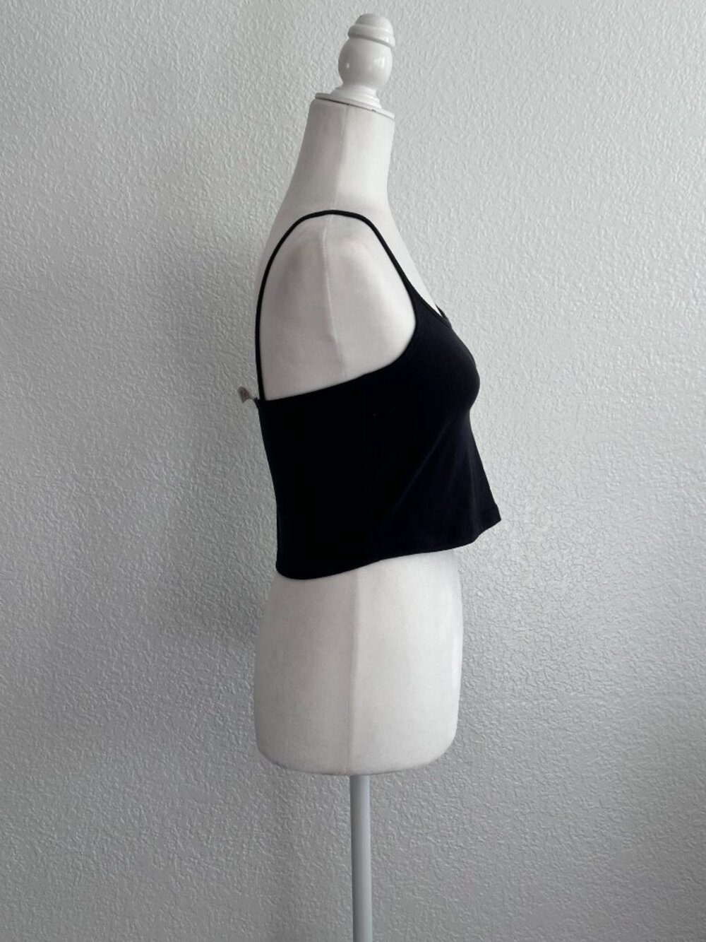 Forever 21 Black Cropped Cami Tank | Spaghetti Strap Basic Top | Size Large* - Picture 3 of 5